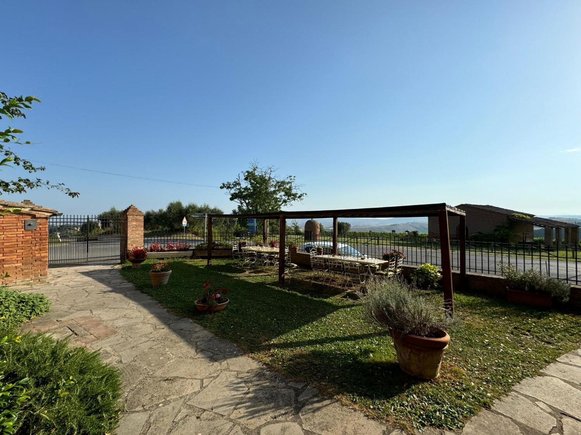 Agriturismo Diffuso Monte Oliveto Maggiore Chiusure Exterior photo